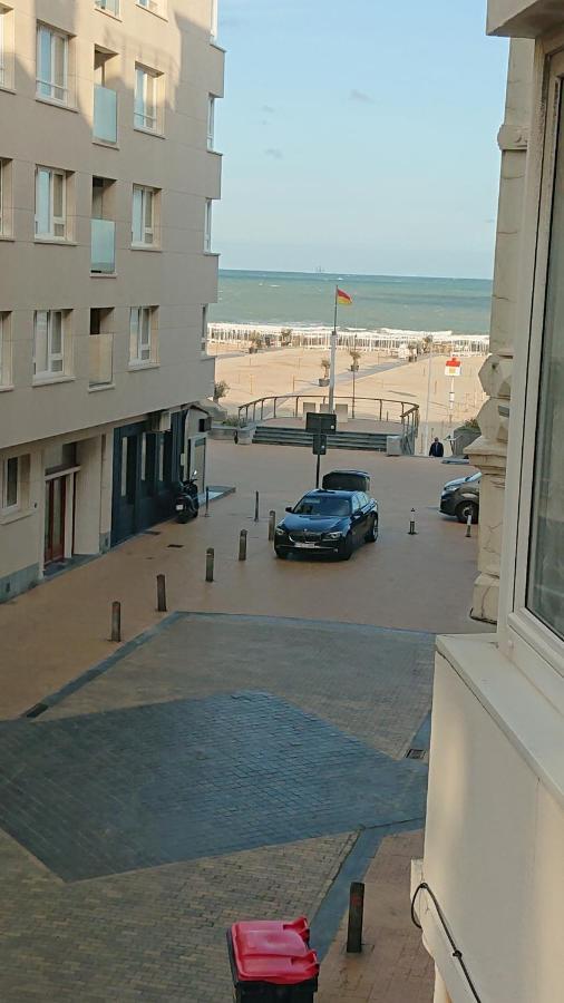 Ferienwohnung Studio Direct Aan Het Hoofdstrand Van Oostende - Naast Casino Exterior foto